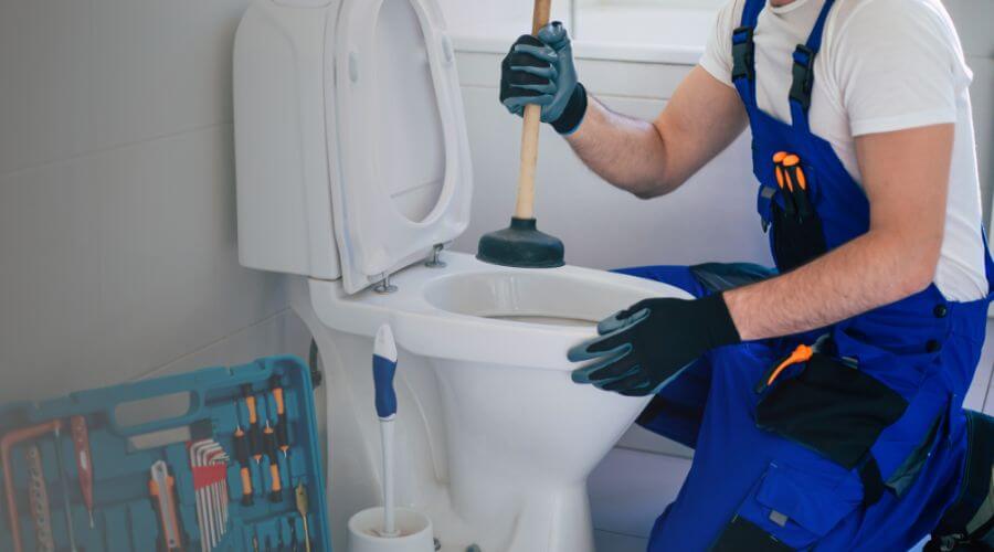 Local expert plumbing services in Bronson, KS